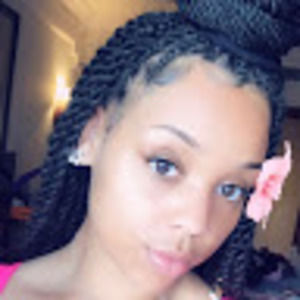 Meet your Posher, Johnae